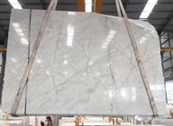 Dalle en pierre naturelle de marbre blanche supplémentaire de la dalle 2 cm de calacatta de l'Italie