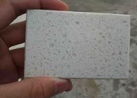 Matériel blanc de résine du quartz 7% des partie supérieure du comptoir 93% de pierre de quartz de couleur de sable