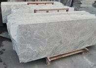 La pierre impériale rose gris-clair polie de bande de roulement de granit de vague de sable de G441 Chine Juparana couvre de tuiles des dalles