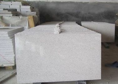 L'orchidée Pirce de granit de perle de G359 Pearl White polised les dalles blanches pures de tuiles de pierre de granit pour des partie supérieure du comptoir