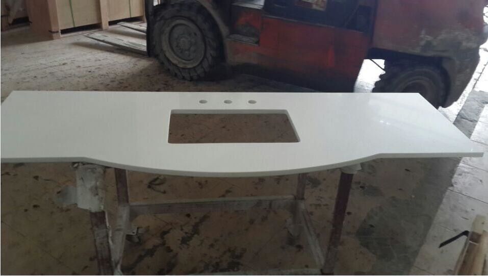 La pierre artificielle du quartz QS301 avec la vanité blanche en cristal de partie supérieure du comptoir de série de tuile de tache de miroir complète des dessus de Tableau