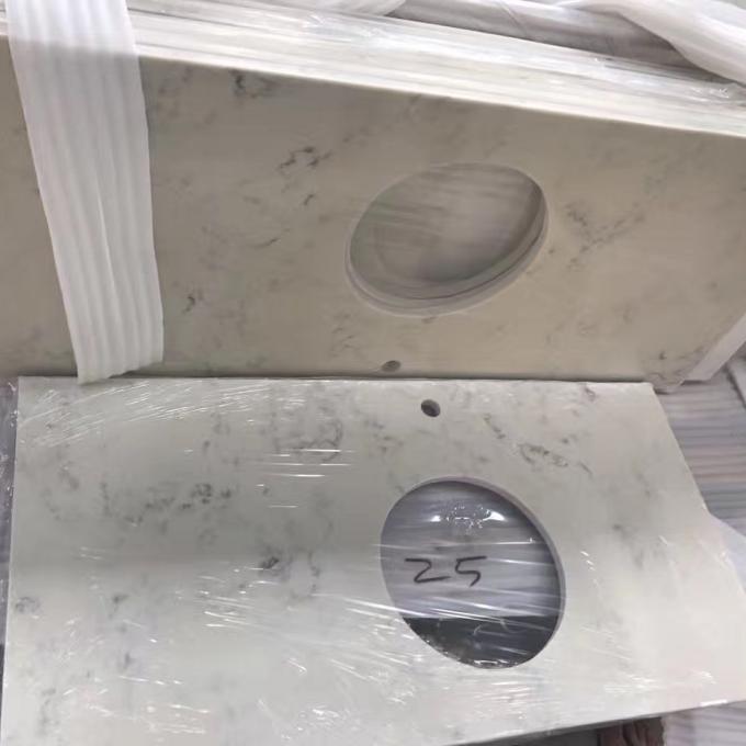 Partie supérieure du comptoir en gros blanche en cristal de quartz de dalle de pierre de quartz